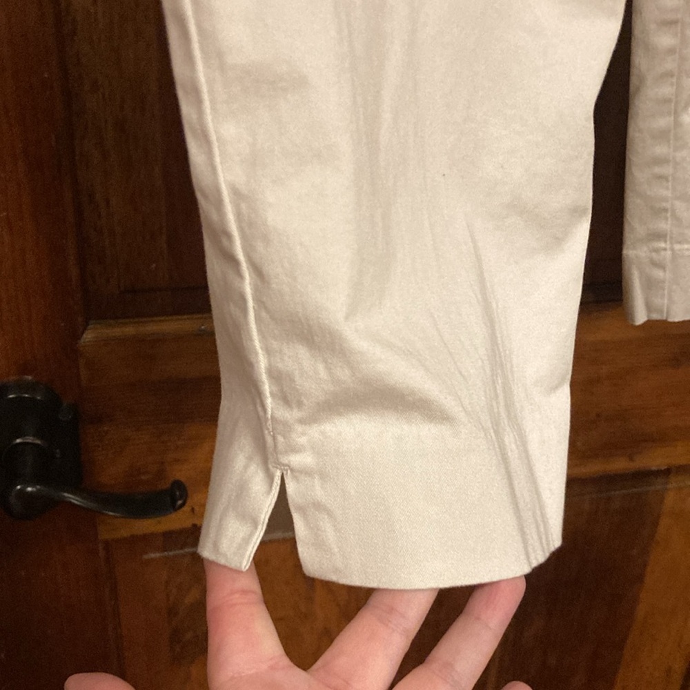 Size 16 Monterey Bay Ivory/Light Khaki Crop Pants - Picture 4 of 10